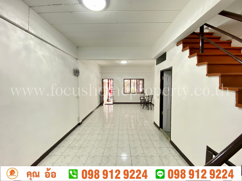 ขาย ทาวน์เฮ้าส์ หมู่บ้าน อัญชลี ถนนสนามบินน้ำ นนทบุรี